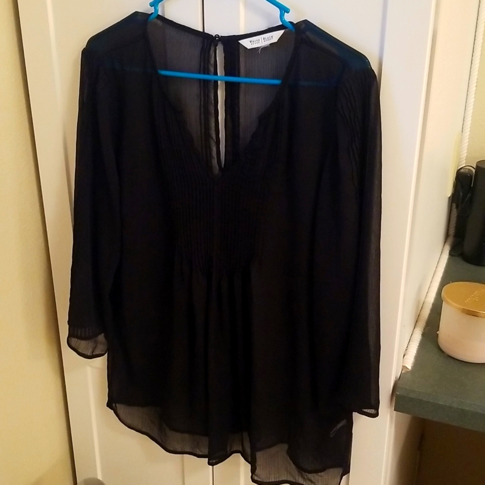 White House Black Market top